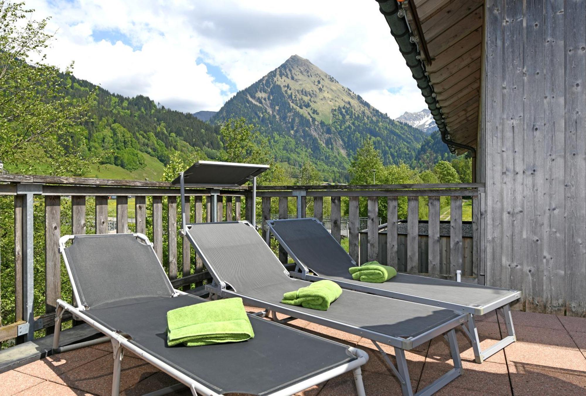 Ferienwohnungen Schantl Schoppernau Exterior foto